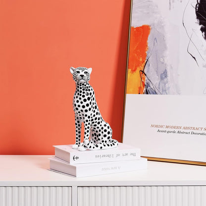 Resin Cheetah Sitting Statue