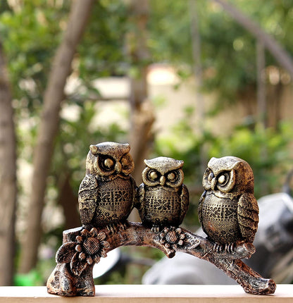 Owl Sitting Polyresin showpiece