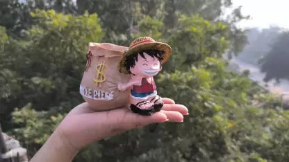 Luffy Decor Pot Stand